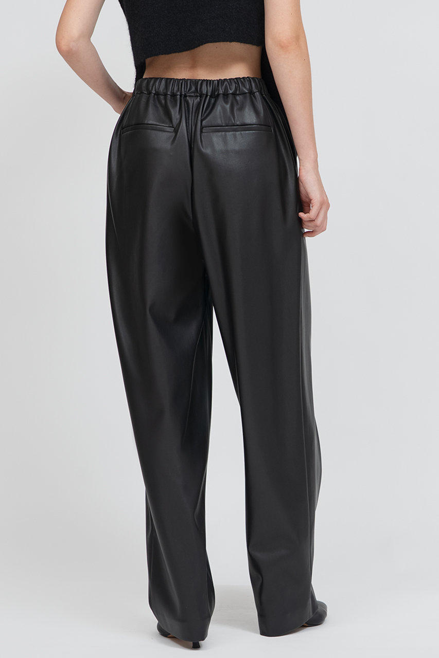 IIROT イロット 24ss シンセティック レザーパンツ 36 黒 ブラック IIROT(イロット)｜シンセティック レザー パンツ/ブラック の