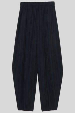 イロット/IIROTの【予約販売】プリーツ　イージー パンツ(110600/110601)