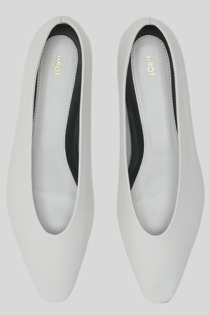 イロット/IIROTの【予約販売】カバーフラットシューズ