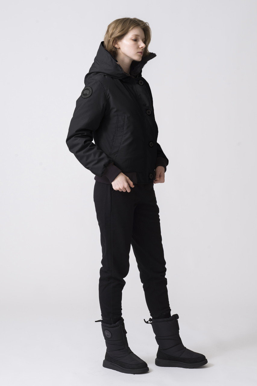 CANADA GOOSE(カナダグース)｜7967WBJ Labrador Bomber Black Label ラブラドールボンバー/ブラック  の通販｜ELLESHOP・(エル・ショップ)