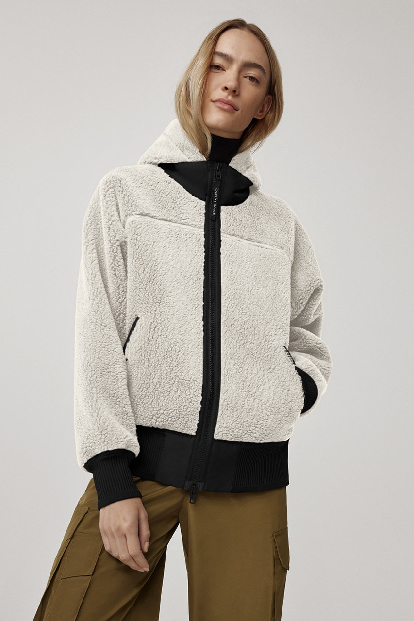 CANADA GOOSE(カナダグース)｜7016W Simcoe Oversized Hoody Kind High Pile Fleece/ライトタン  の通販｜ELLESHOP・(エル・ショップ)