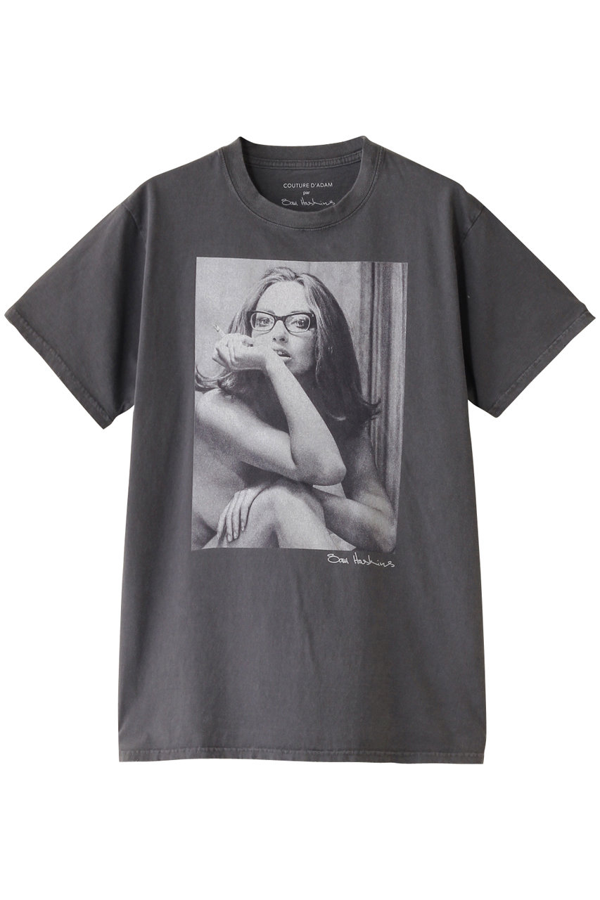 クチュール ド アダム/COUTURE D'ADAMのSam Haskins プリントTシャツ(ダークグレー(Glasses)/25SS-079)