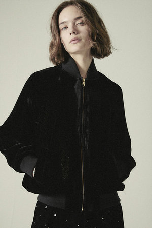 新品未使用！クチュールドアダム Velvet Embroidery Jacket