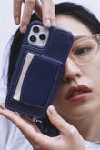 iPhone11 POCHE 背面収納スマホケース ストラップ別売