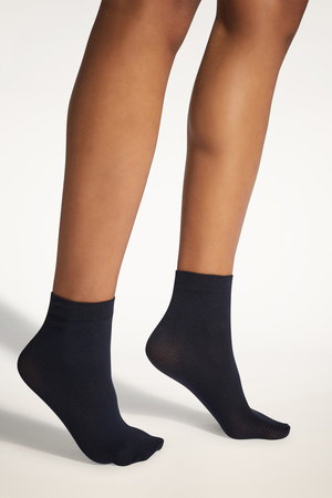 ウォルフォード/Wolfordの45058 COTTON NET SOCKS コットンジャガードソックス(140700/140701)