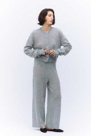 エレガンセーゼ/eleganceseのSheer カシミヤカーディガン(110300/110303)