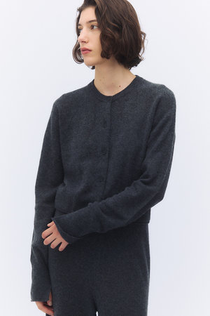 エレガンセーゼ/eleganceseのSheer カシミヤカーディガン(110300/110303)