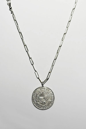 ジジ/GIGIのArtemis capped bust ネックレス(150200/150201)