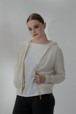 ドンリー/DONGLIのZIP HOODIE(110300/110303)