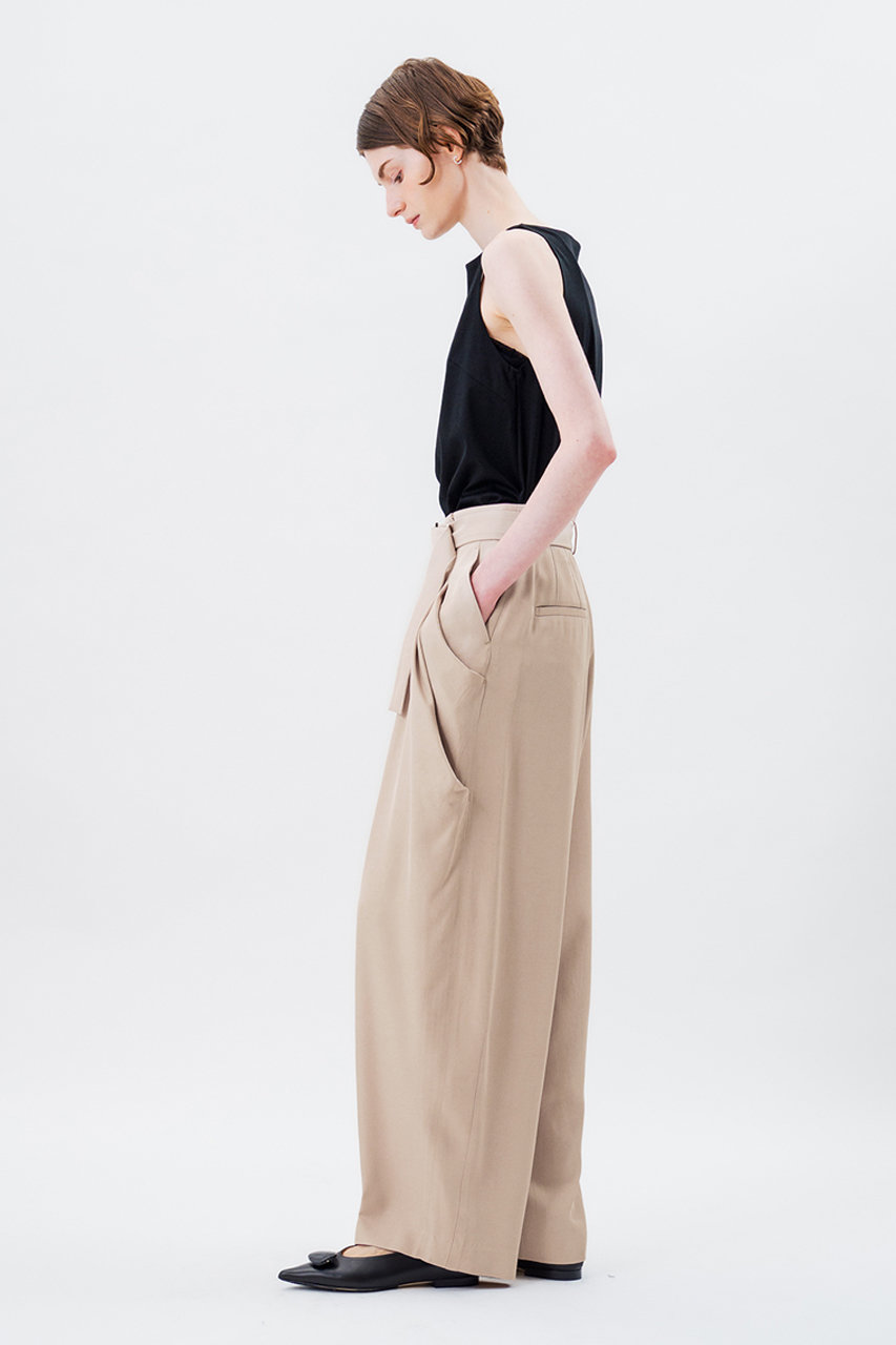 STUNNING LURE(スタニングルアー)｜ドレープパンツ/ベージュ の通販