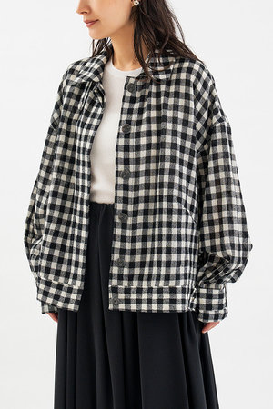 おまとめ2点YLEVE ロングコート・STUNNING LURE 長袖シャツ おまとめ2点YLEVE ロングコート・STUNNING LURE 長袖シャツ ELLE
