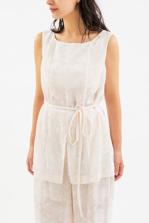 スタニングルアー/STUNNING LUREのシアーベルベットトップス(110100/110103)