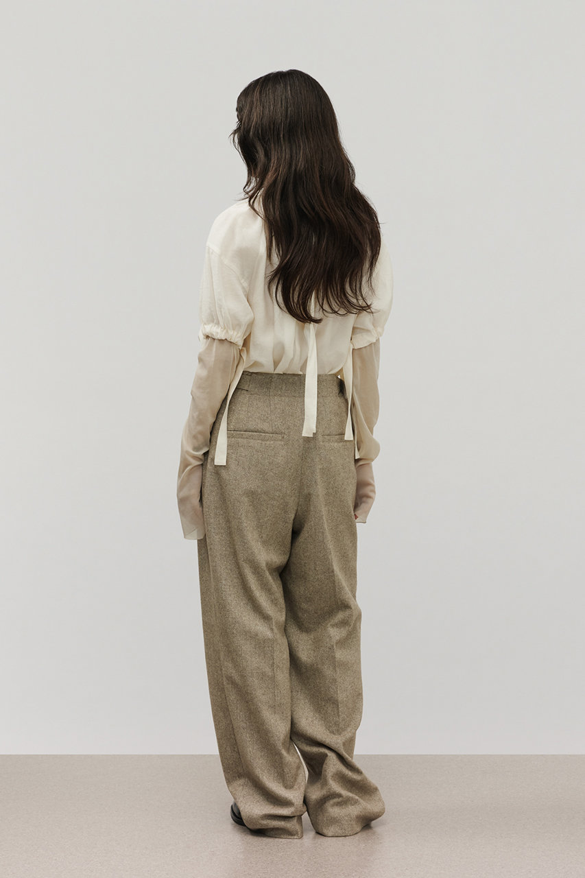 デパリエ　ブラウス DEPAREILLE(デパリエ)｜シルキーギャザーブラウス/オフホワイト