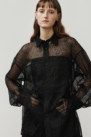 デパリエ/DEPAREILLEのチュールエンブロイダリーシャツ(110400/110403)