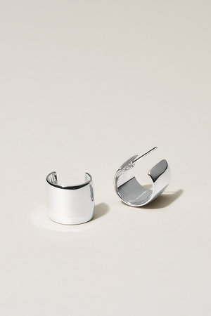 サラース/SARARTHの【受注生産】GLEAM HOOP ピアスⅠ(150100/150101)