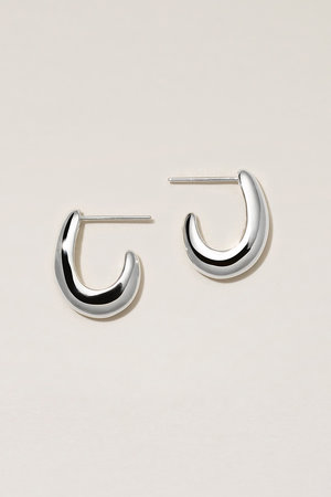 サラース/SARARTHのELLIPSE O ピアス I(150100/150101)