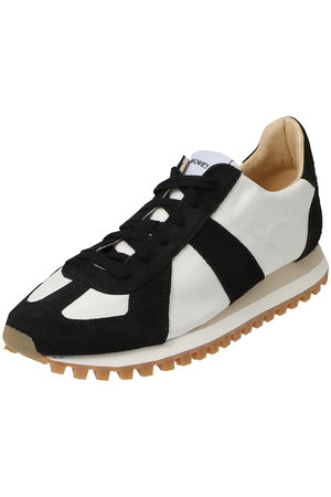 GERMAN TRAINER TRAIL スニーカー