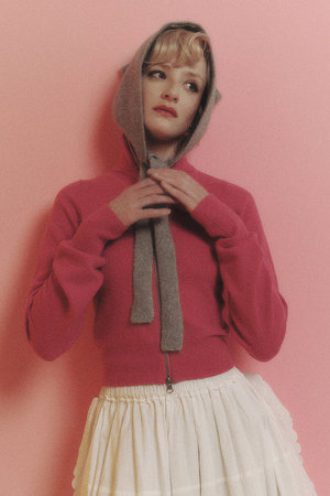 スロー/THROWのNOAH トライアングルスカーフ(140100/140101)