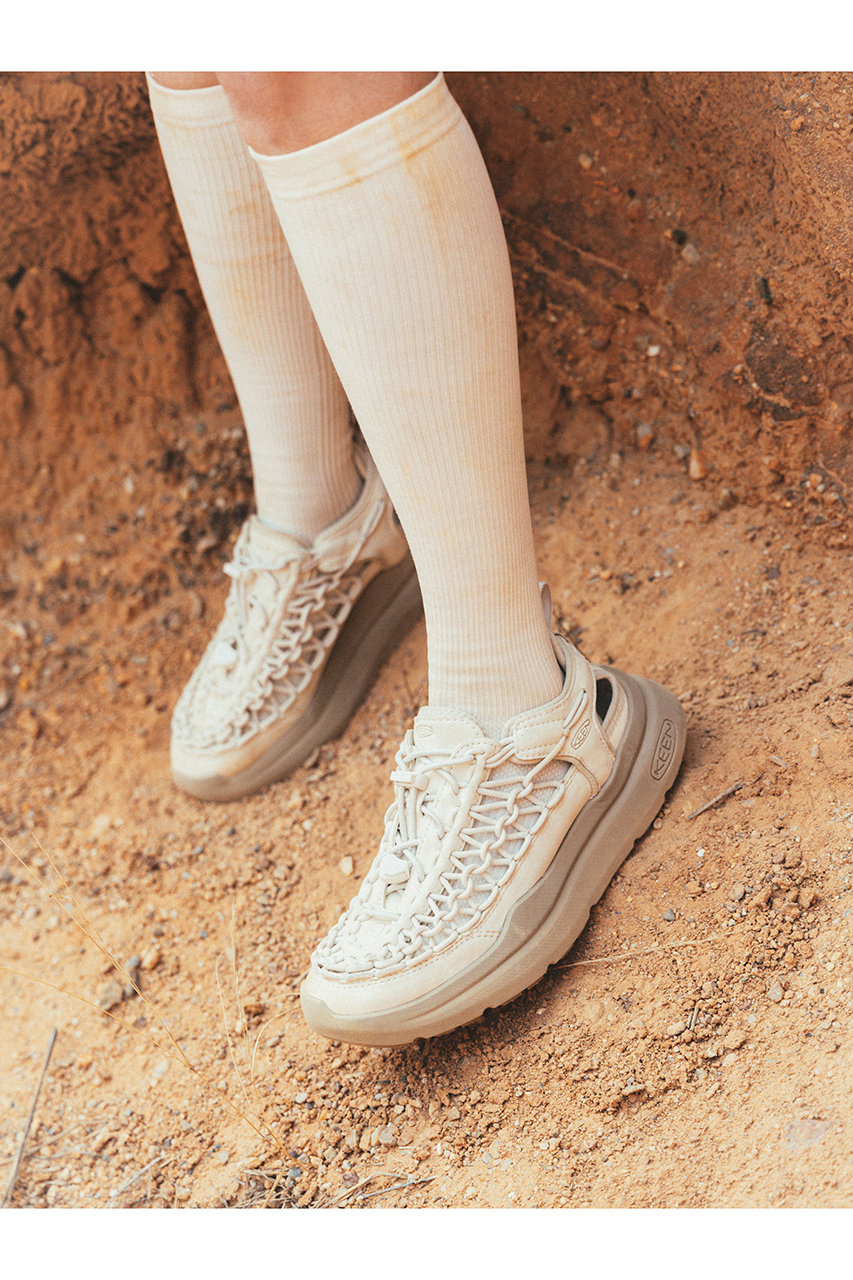 【KEEN】ウィメンズ ユニーク ダブルケー Birch/Plaza Taupe ウィメンズ | ユニーク ダブルケー | KEEN公式オンラインストア