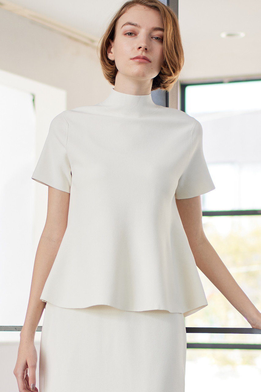 BEIGE, ベイジ　38号　 HOLLY ホリー 　ペプラムニット BEIGE，(ベイジ，)｜HOLLY(ホリー)/ペプラムニット/エクリュ の