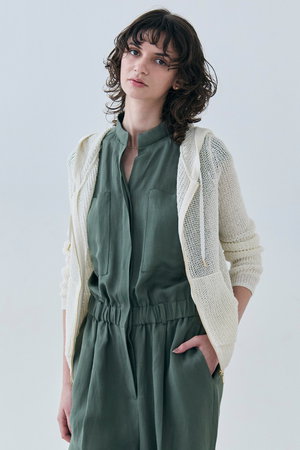 ベイジ，/BEIGE，のOPTICAL（オプティカル）/ペーパーヤーンフーディージップニット(110300/110303)