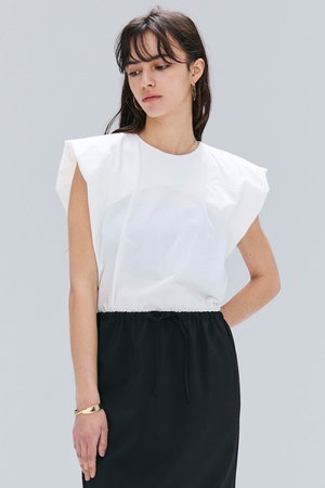 ベイジ，/BEIGE，のSCALA / コットンリネンボリュームスリーブトップス/(110400/110402)