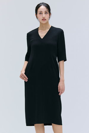 ベイジ今季新品LUIZA / ノースリーブワンピース2 LUIZA / ワンピース / BEIGE, | ファッション通販 【公式通販