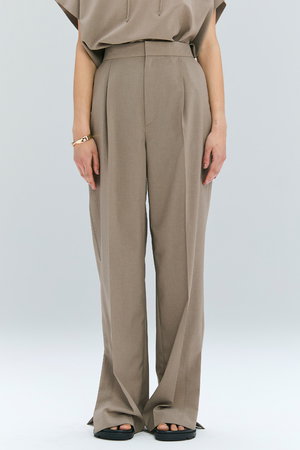 ベイジ，/BEIGE，のBATEAU（バトー）/イージーウエストサイドスリットタックパンツ(110600/110601)