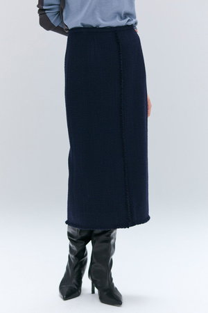 BEIGE. ベイジ　スカート　セットアップ　フォーマル　ウール　黒　L〜XL 卒業式・入学式にBEIGE,のセットアップスタイル | ONWARD CROSSET