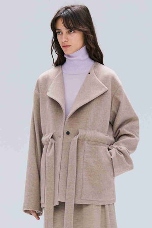 BEIGE，｜ベイジ，のコート通販｜ELLE SHOP (エル・ショップ)