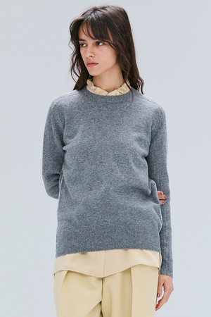 ベイジ，/BEIGE，のPOMPE（ポンプ）/ウールカシミヤ配色ラインクルーネックニット(110300/110301)