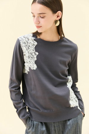 ベイジ，/BEIGE，のWILLOW / アシンメトリーレースクルーネックニット(110300/110301)