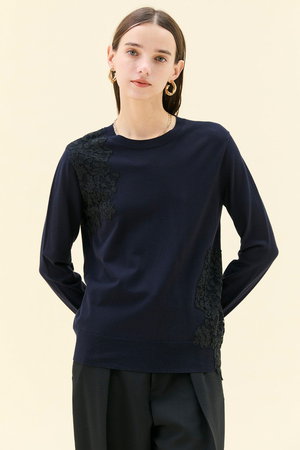 ベイジ，/BEIGE，のWILLOW / アシンメトリーレースクルーネックニット(110300/110301)