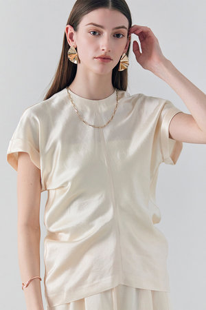ベイジ，/BEIGE，の【予約販売】CYANO / サテン ドレープブラウス(110400/110402)