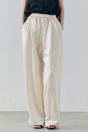 ベイジ，/BEIGE，の【予約販売】CYANO / サテン イージーワイドパンツ(110600/110601)