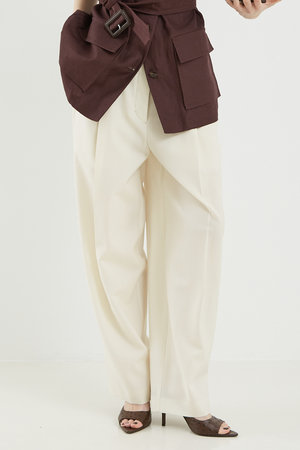 ザ ストア バイシー/THE STORE by C'のウォッシャブルカーヴィーパンツ