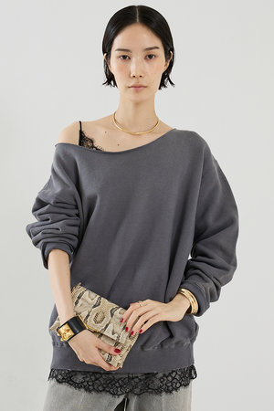 ザ ストア バイシー/THE STORE by C’の【予約販売】【DENIM DELIGHT DAYS】【別注】オフショルダースエット(110100/110105)