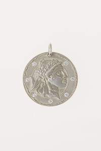 ENEY(エネイ)｜COINS シルバーARTEMISチャーム/アルテミス の
