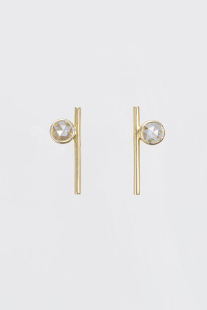 エネイ/ENEYのPHOTON K10 ダイヤモンドピアス