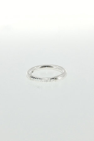 エネイ/ENEYのQuartz SV925ストライプカットリング(150400/150401)