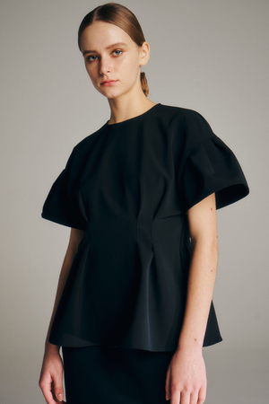 ダブルクロス タッキングトップス