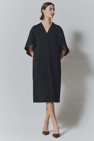 ルームエイト/Room no.8の【Room no.8 BLACK】ST グログランバタフライドレス(110500/110503)