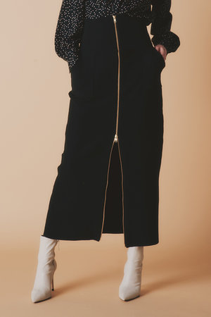 ルームエイト/Room no.8の【Room no.8 BLACK】GARTER リブ ジップ アップ スカート(110700/110703)