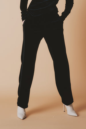 ルームエイト/Room no.8の【Room no.8 BLACK】サテン ベロアサイドライン パンツ(110600/110601)