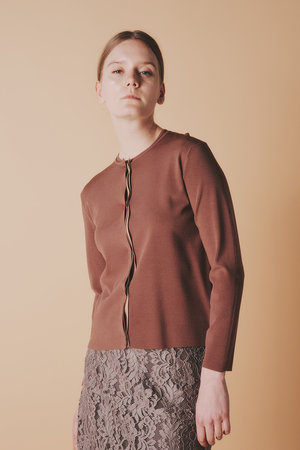 ルームエイト/Room no.8の【Room no.8 BLACK】NEEDLE スナップ クルーネック カーディガン(110300/110303)