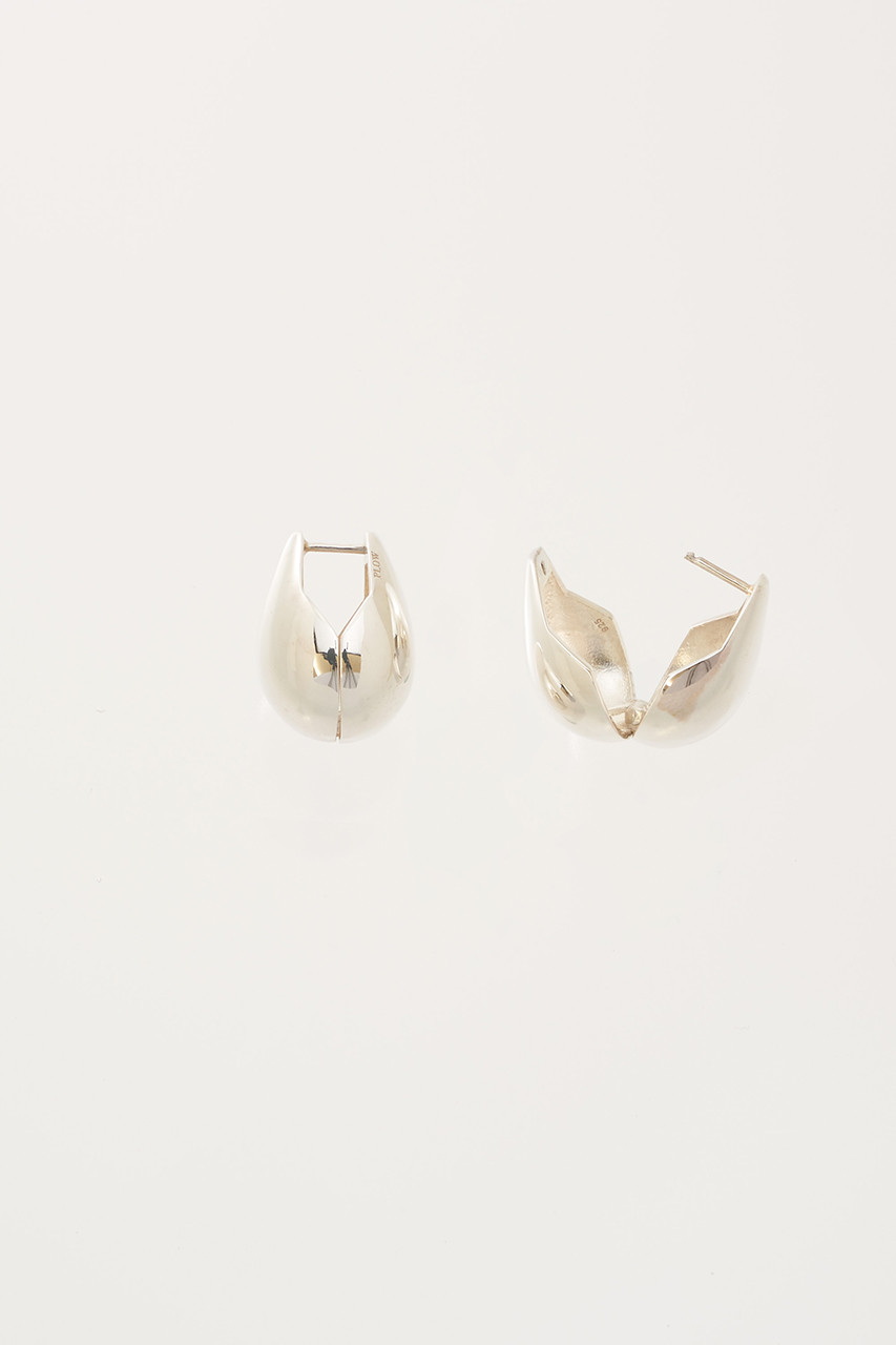 PLOW シルバー ハート型 フープピアス Hug Heart Hoop Pierce M -Silver-