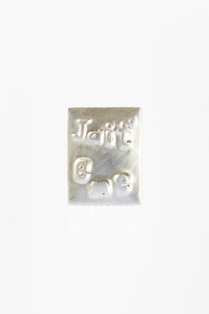 プラウ/PLOWの" Lettering Square イヤリング（片耳用）"(150100/150102)