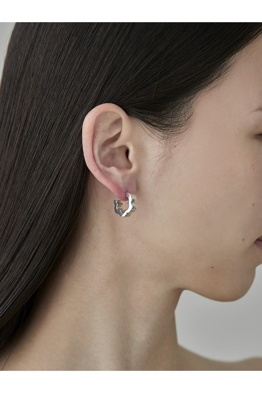 PLOW(プラウ)｜Flower Line ピアス（ペア）/シルバー の通販｜ELLESHOP