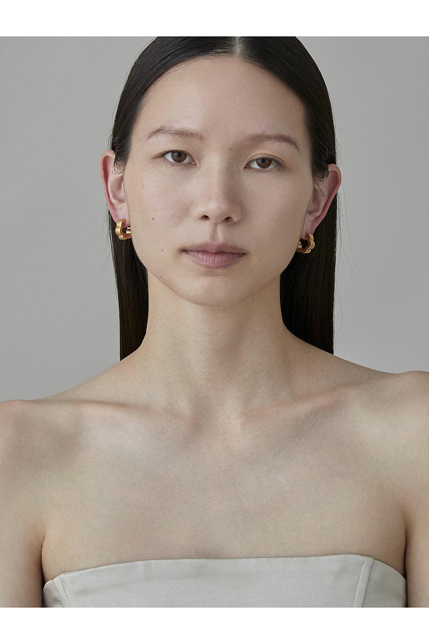 PLOW(プラウ)｜Flower Line ピアス（ペア）/ゴールド の通販｜ELLESHOP