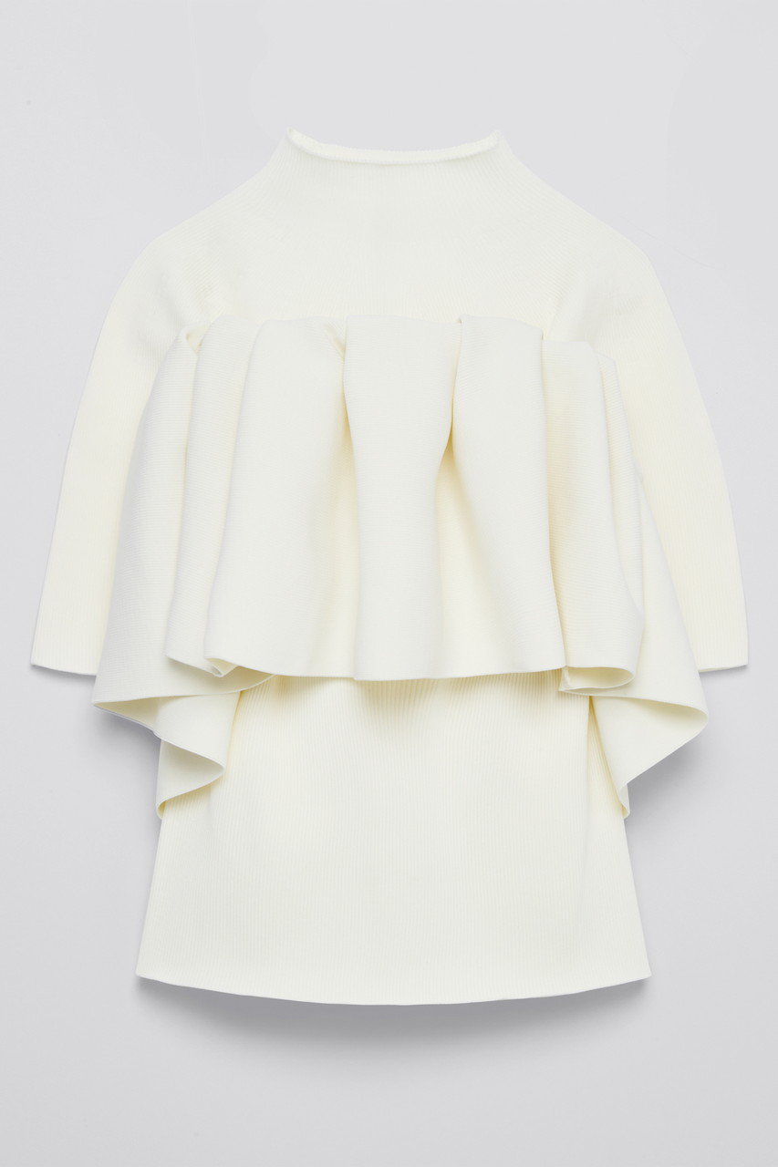 ケープ付きプルオーバーニット